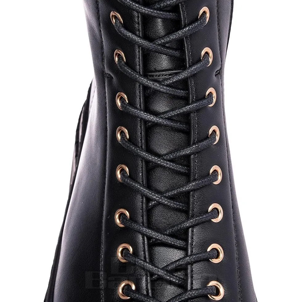 Bleeding Heart 15-Eye Boots (Black)