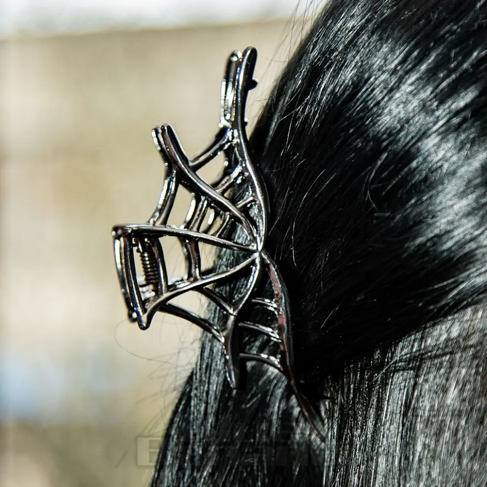 Blue Banana Spider Web Hair Clip (Black)