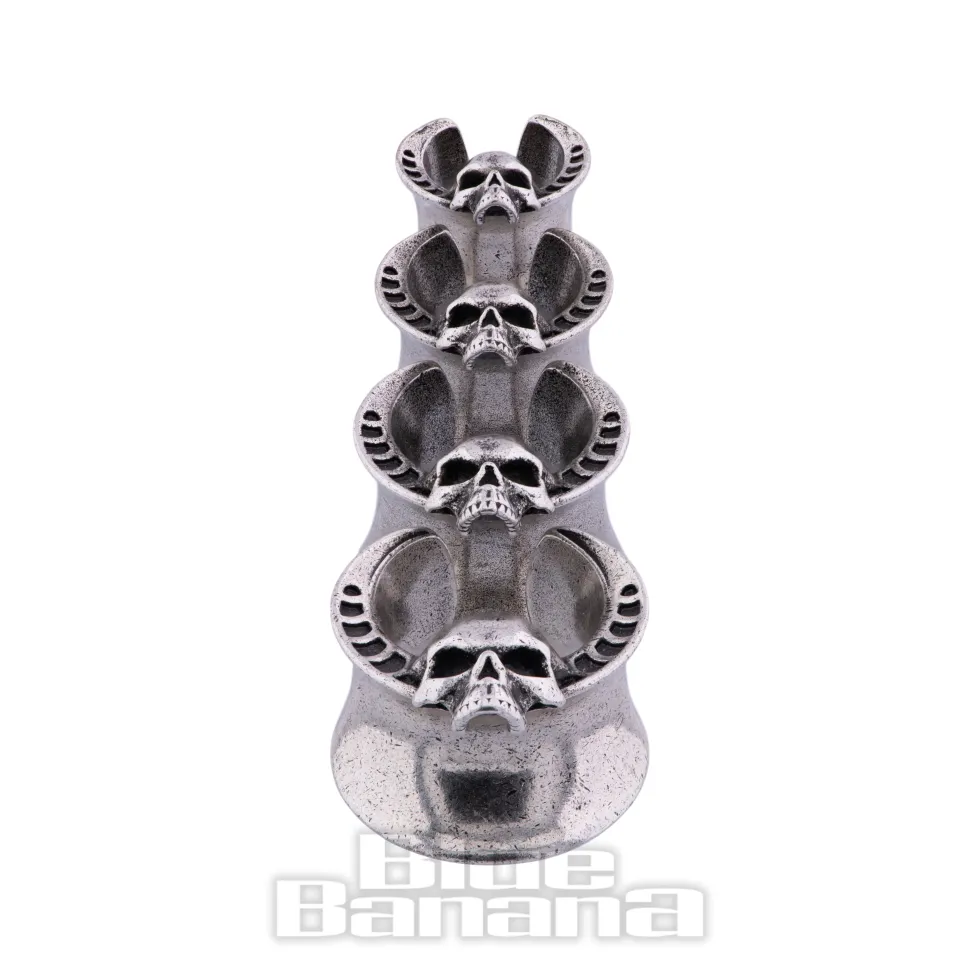Blue Banana Surgical Steel Skull Saddle Hanger (Silver)