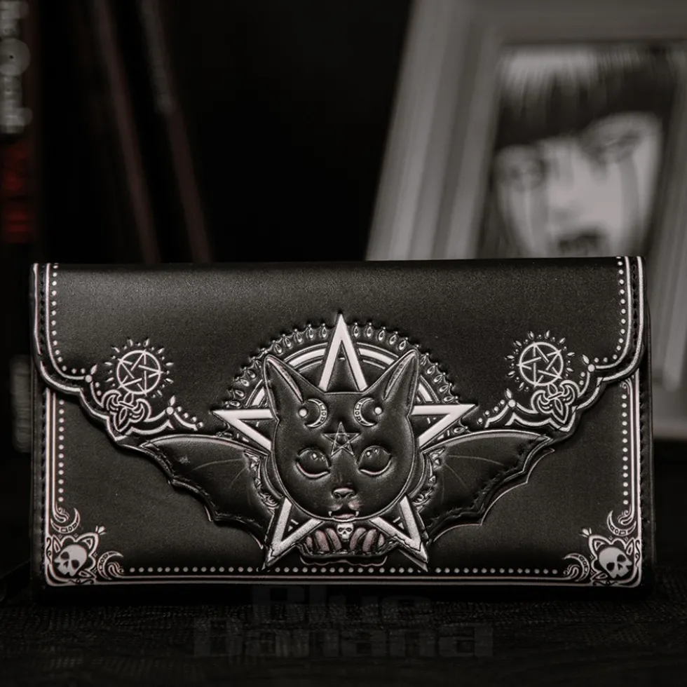 Nemesis Now Cult Cuties Malpuss Embossed Purse (18.5cm)